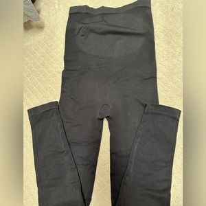 Large Maternity black SPANX leggings